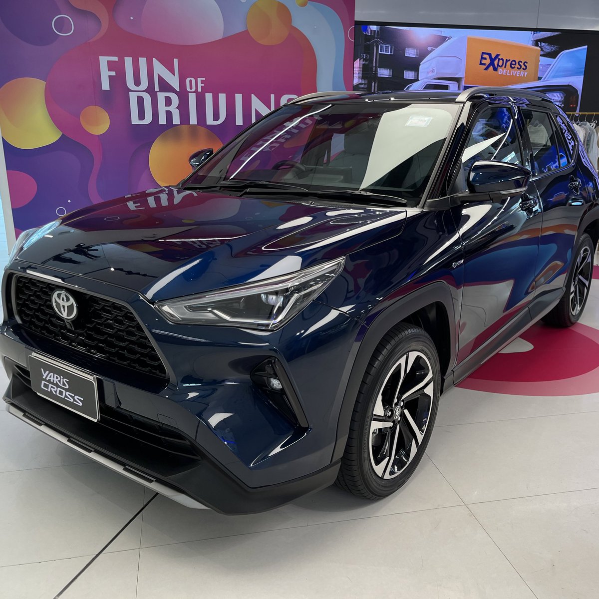 FunToyota's tweet photo. タイのトヨタ車😊 https://t.co/1peAfqpzP3