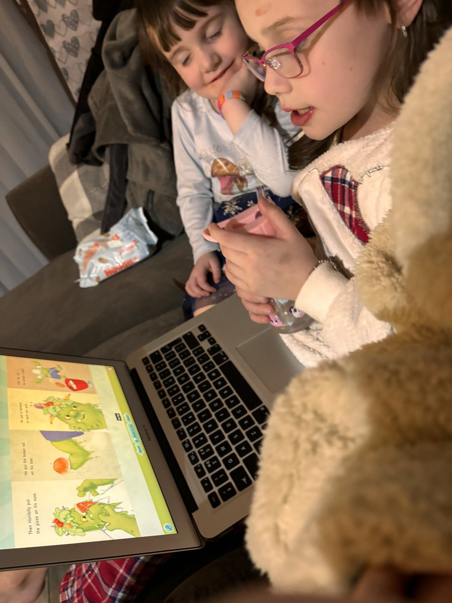 Ryan&Laura tweet media