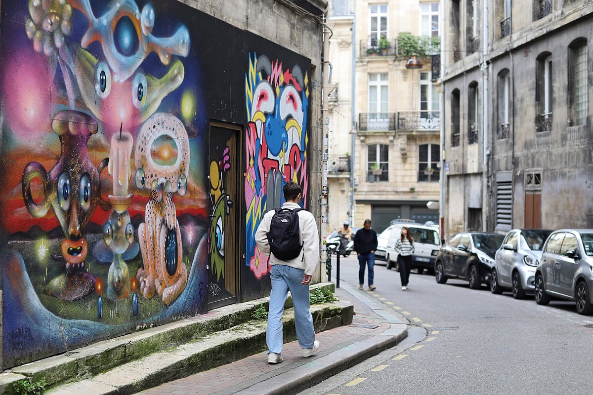 adipava's tweet photo. Streets of Bordeaux...
📷 @adipava 
#streetphotography #streets #streetphotos #urban #bordeaux #bordeauxmaville #visitbordeaux https://t.co/FiikmbtPay