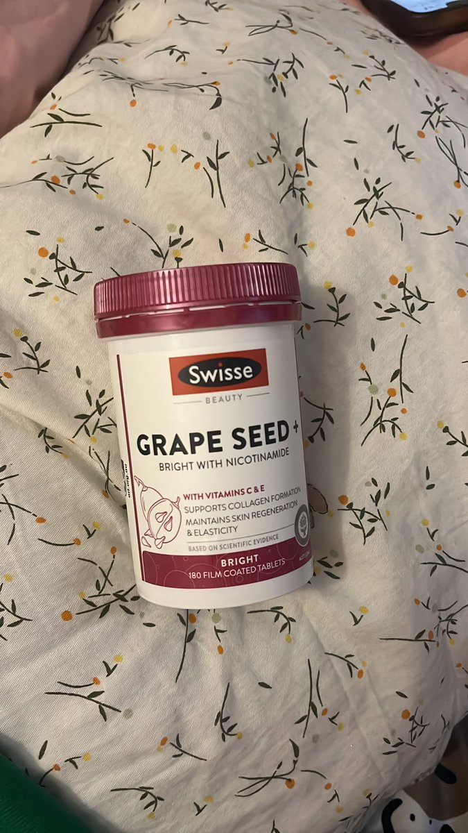peppapang's tweet photo. ส่งต่อ 750 ค่ะกดมาผิดสูตรค่ะ ♥️♥️ #ส่งต่อ #ส่งต่อเครื่องสําอาง #grapeseed #ส่งต่อเสื้อผ้ามือ2 https://t.co/1JrD6zYujr