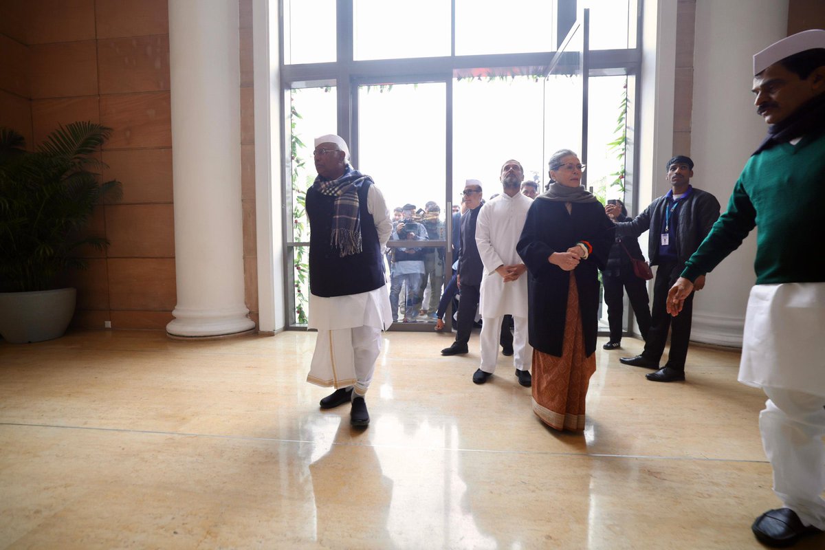 saurabhcongress's tweet image. इंदिरा भवन: सेवा, संघर्ष और सद्भावना का प्रतीक 🇮🇳
@INCIndia