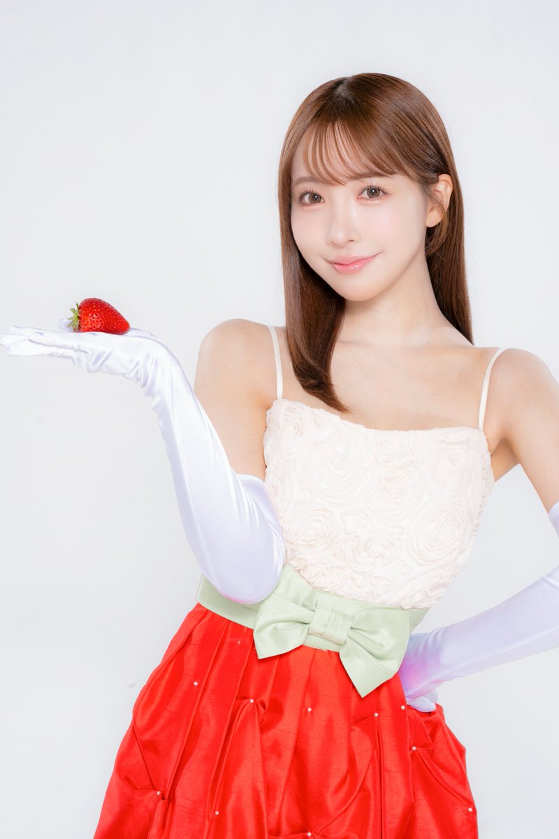miss15jp's tweet photo. 今日は、#いちごの日 🍓 https://t.co/Ym1csWD9lS
