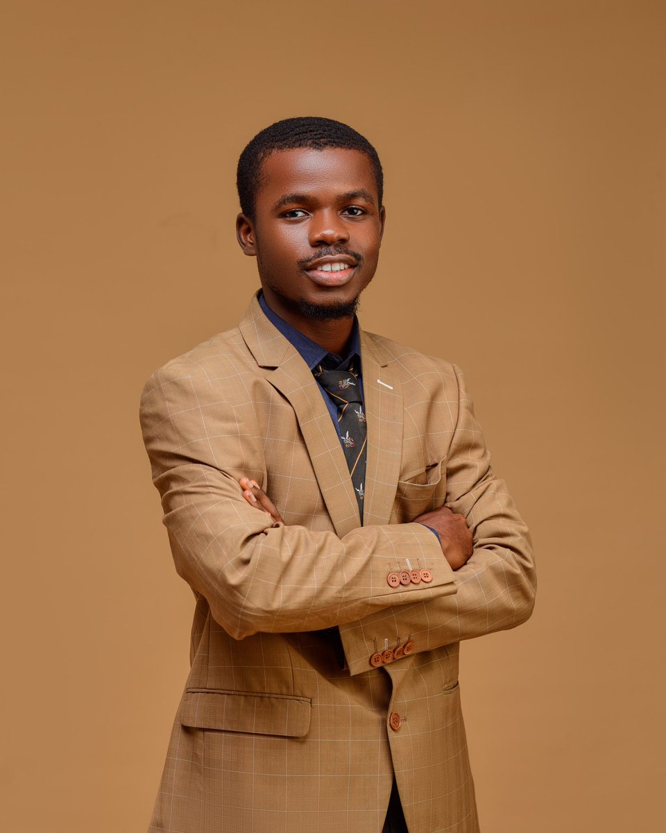 owhorode01's tweet photo. IKUKU, Success Owhorode
Bsc. (Hons) Mathematics 🎓
📍2nd Class Upper
University of Lagos

➕won @dbrownAnalyst scholarship at #GPPB that kick started my data journey
➕Certified Data Analyst
➕Founded @dataclarityhub with @themalikola 
➕Became a Jaycee @jcin_unilag https://t.co/FgVOhhqLHb