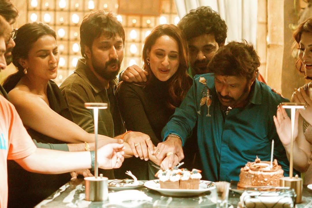 GhUirDYaYAABTA2?format=jpg&name=medium