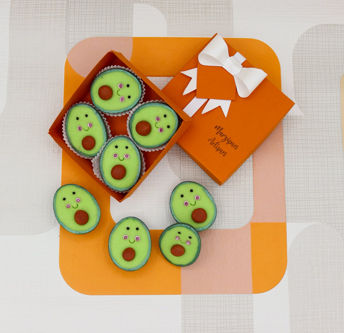 Marzipan Artisan tweet media