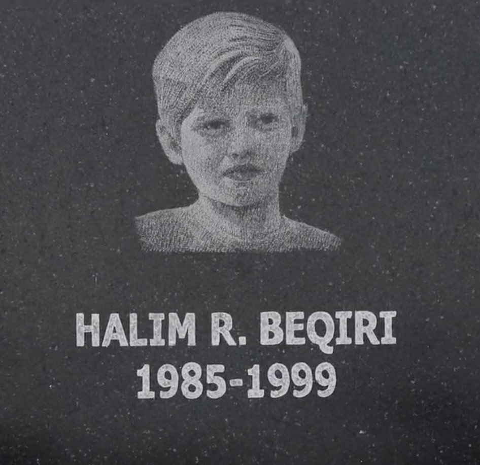 kosovanfooty_EN's tweet photo. Mos e harro masakrën e #Reçakut!   

We will never forget #Reçak Massacre!

#MosHarro | #NeverForget | 🇽🇰🇦🇱 https://t.co/OjRrhFtwNs