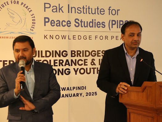 for_interfaith's tweet photo. ๐ข Catch a glimpse of Day 2 of our workshop, ๐๐ฎ๐ข๐ฅ๐๐ข๐ง๐ ๐๐ซ๐ข๐๐ ๐๐ฌ: ๐
๐จ๐ฌ๐ญ๐๐ซ๐ข๐ง๐ ๐๐จ๐ฅ๐๐ซ๐๐ง๐๐ ๐๐ง๐ ๐๐ง๐๐ฅ๐ฎ๐ฌ๐ข๐ฏ๐ข๐ญ๐ฒ ๐๐ฆ๐จ๐ง๐ ๐๐จ๐ฎ๐ญ๐ก. ๐ก
#WorkshopDay2 #Buildingbridges #Tolerance #Inclusivity #Youth https://t.co/CJXMePnlE7