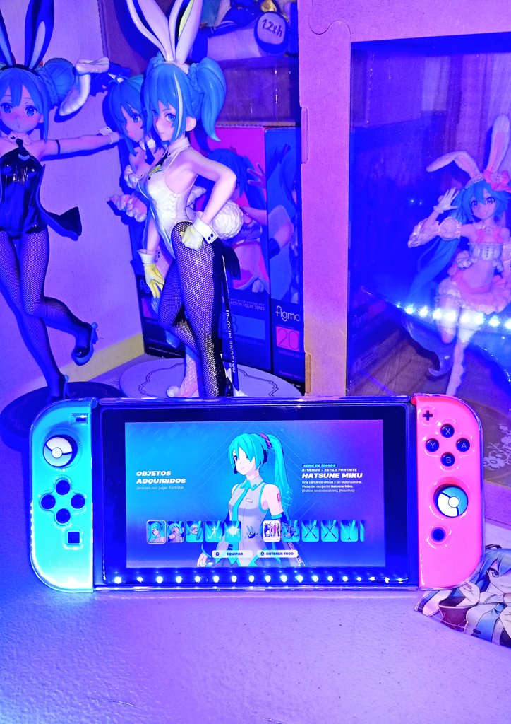 mikubolaa's tweet image. 🩵 Enamorado 🩵

#HatsuneMiku #Fortnite #NintendoSwitch
