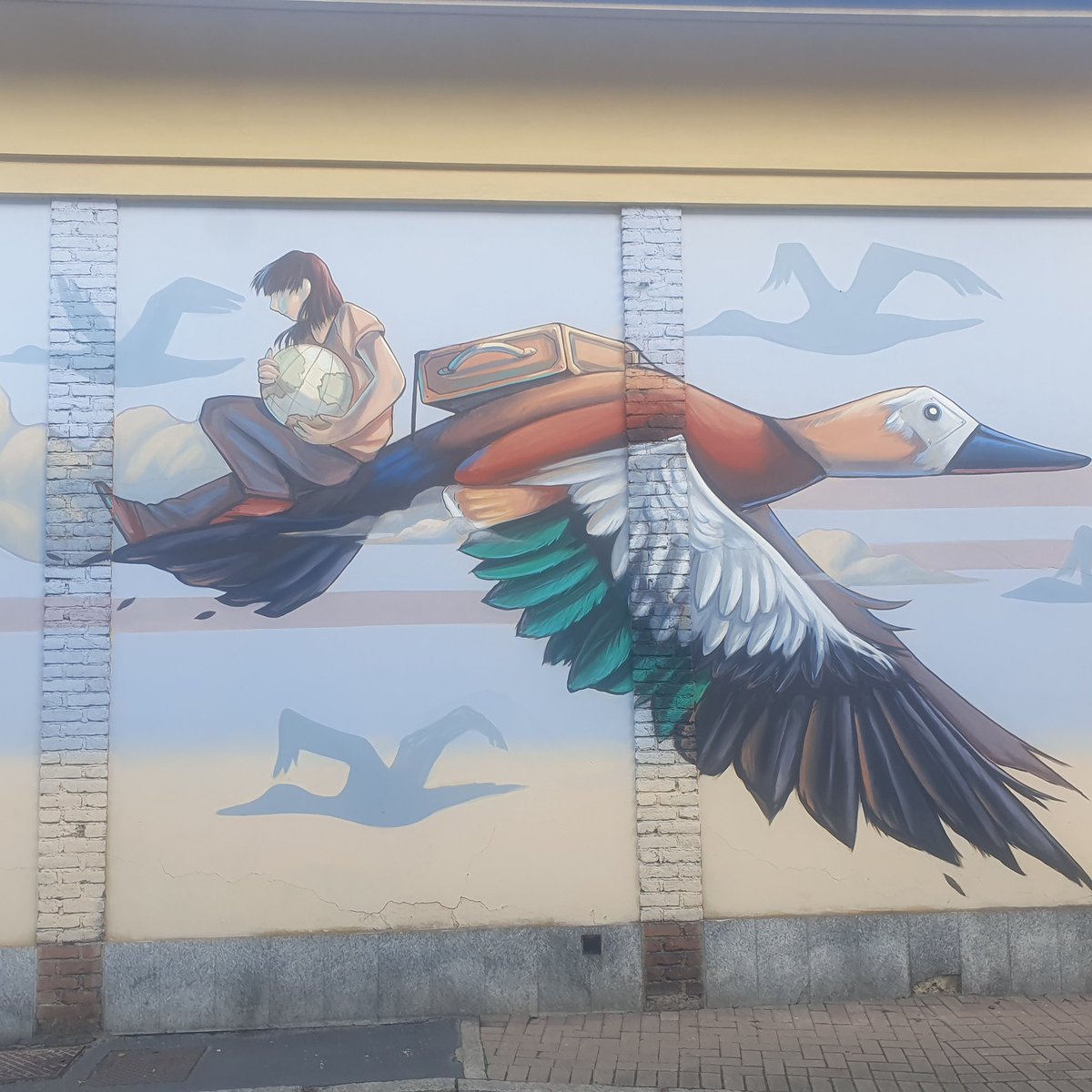 GraffHunt's tweet image. Year: 2023
Artist: Alessandra Carloni
Title: Il mio volo controcorrente
Location: Via donatori di sangue, San Pietro All'Olmo, Cornaredo, MILANO Italy   
📷@Graffhunt
#StreetArt #graffitiHunter #graffiti #graffitiwriting #Cornaredo #muralism #urbanart #AlessandraCarloni