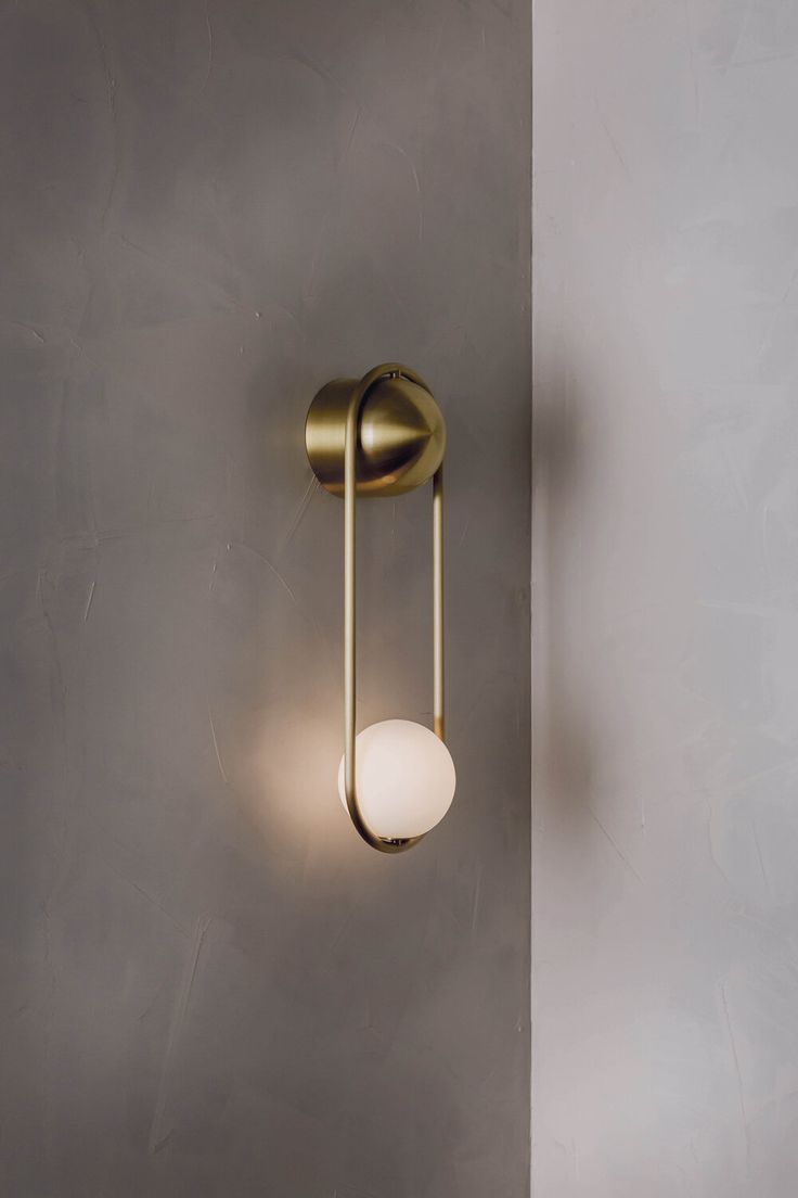 AZRAQStudio's tweet photo. 💡✨ أشكال وأفكار جميلة للإضاءات الجدارية.

#تصميم_داخلي #ديكور #أفكار_تصميم #AZRAQ_Studio https://t.co/qP7vZJgbyB