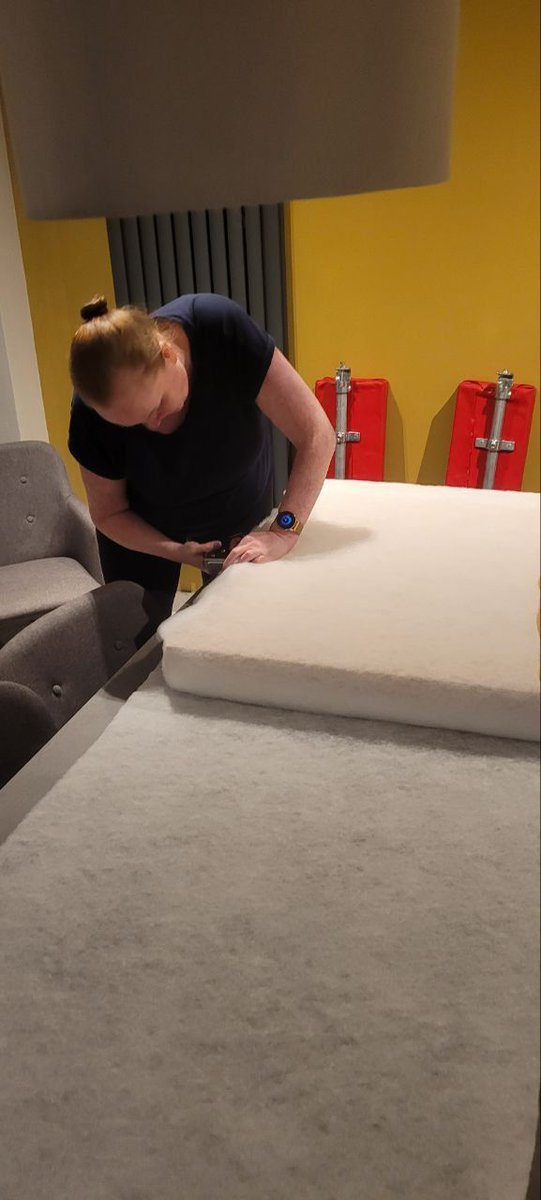 ClubAlert's tweet photo. Don't say we don't do anything for ya!
Sarah is hard at work re-upholstering for all you horny buggers, so next time your getting pounded, take a moment to appreciate the craftsmanship ๐
#clubalert #AlertBTS #ManchesterFetish #Manchesterkink #LGBTQManchester #GayManchester https://t.co/AbP183sm5g