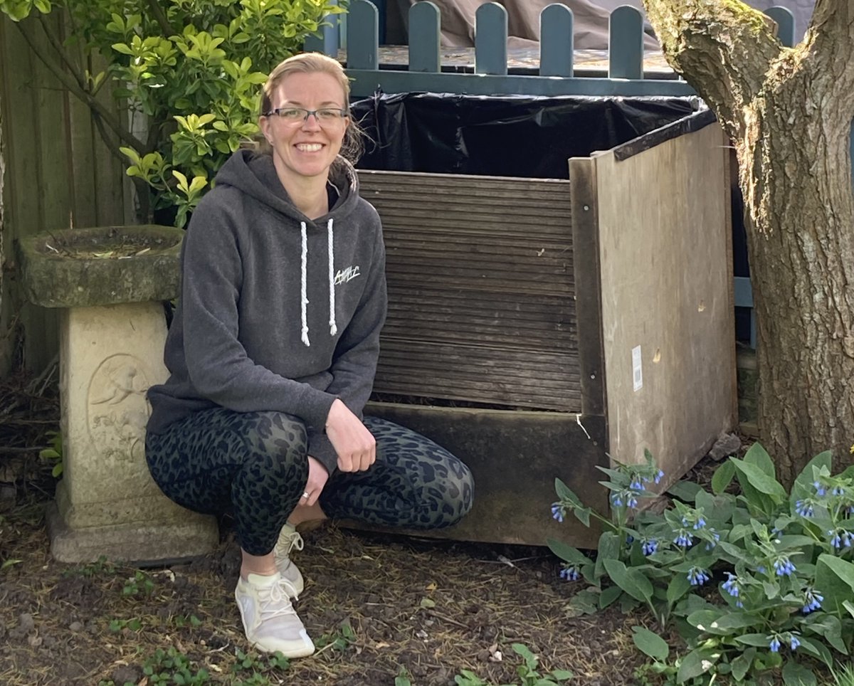 gardenorganicuk's tweet photo. Help #Leicestershire become a greener, healthy place in 2025 - with free eco-volunteer and #MasterComposter #training with @LeicsCountyHall. Come along to the free in-person training on 15 Feb. More at https://t.co/ES4UgWZpmS https://t.co/FwVCyO0c7h