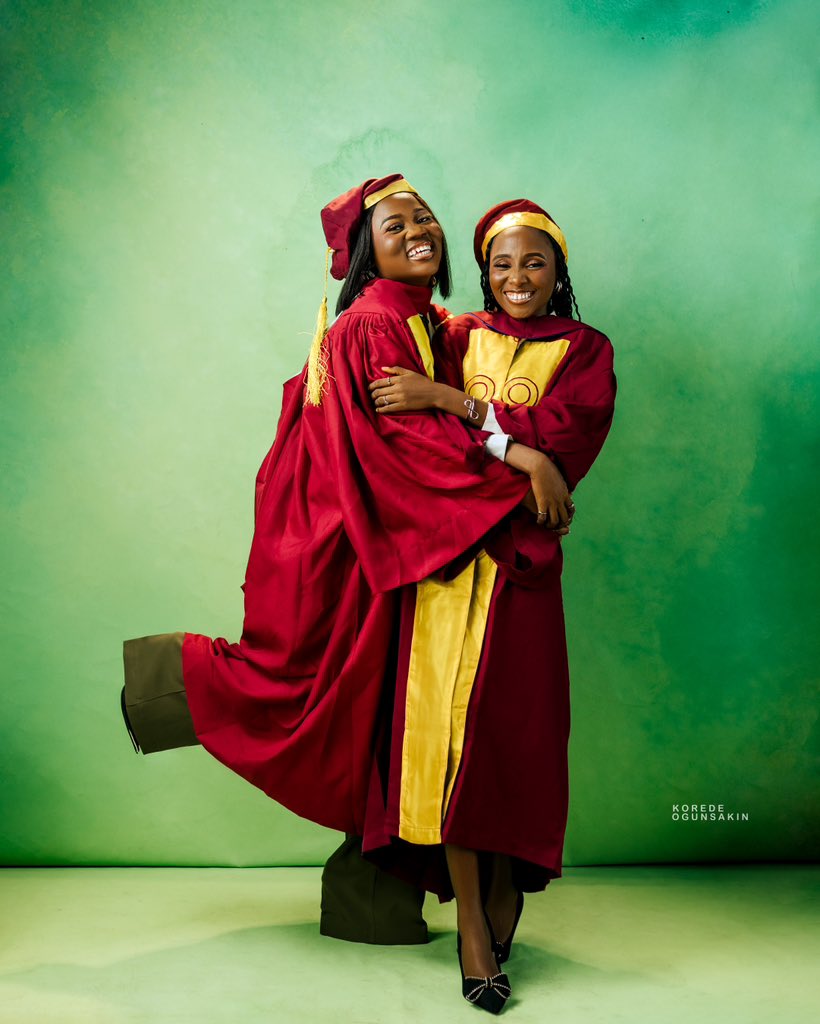 susan_ogunsakin's tweet photo. Today, I celebrate my sister who after excelling in Yabatech, came to Unilag to soar higher.

https://t.co/LR4LIZHENd. Pharmacology, Therapeutics, and Toxicology (First Class Honours).
Congratulations Jane Kareem! You rock like mad!!

I also celebrate my parents, 4/4 them sef try https://t.co/K7qS17bsLN