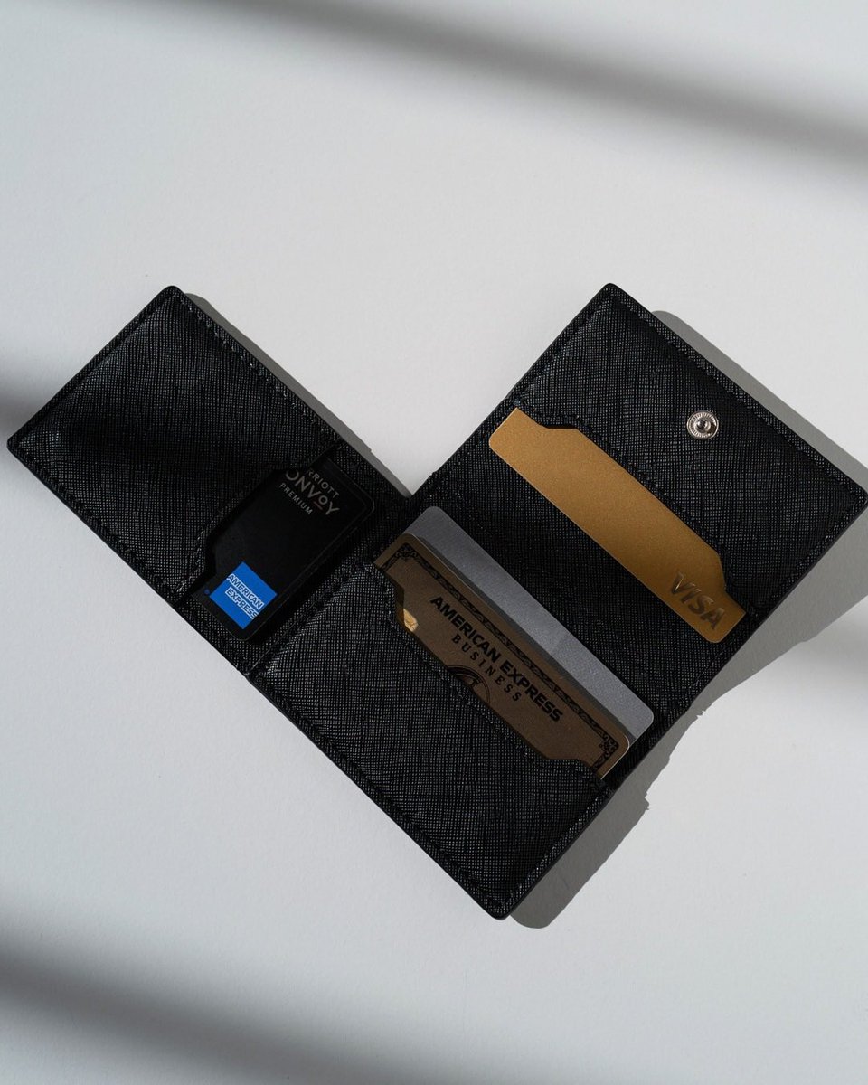 CDL LEATHER SERIES Available 1/22 Wed. 18:00 1/22(水)18:00 ~ 1/29