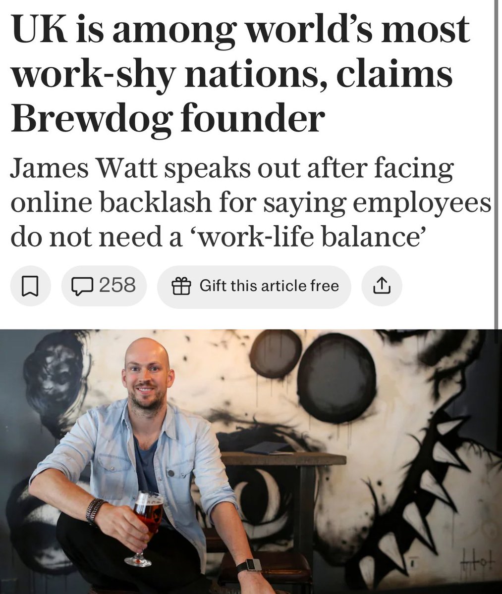 FairHospitality's tweet image. This man has just made millions from thousands of bar workers grafting over Christmas and New Year on just above the minimum wage.
The same man who was sunning himself in the Maldives weeks before his company abandoned the real living wage.
#JamesWatt has absolutely no…