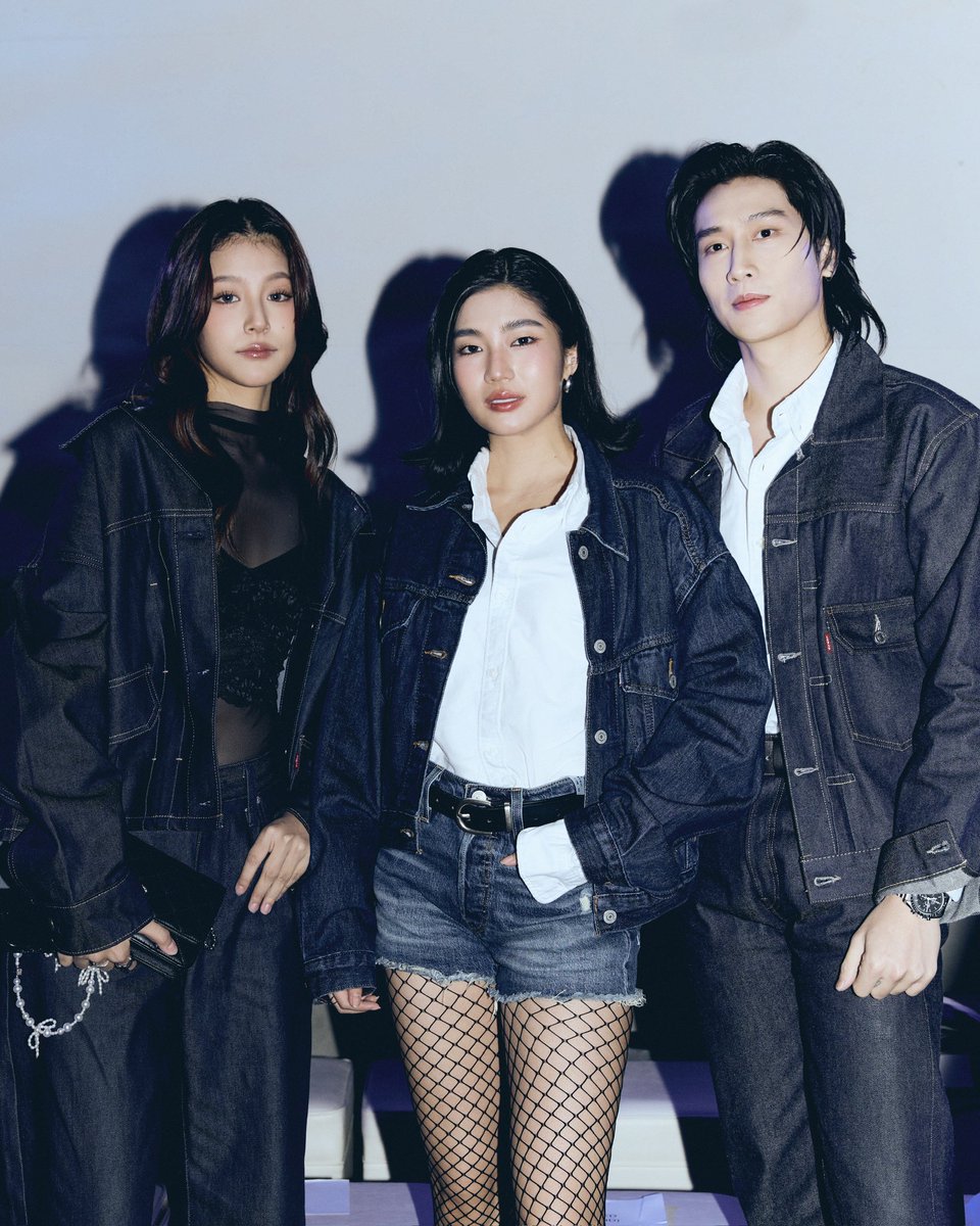 ELLEThailand's tweet photo. สวย-หล่อคูณสาม! ไบเบิ้ล วิชญ์ภาส , ก้อย อรัชพร และ ใบปอ ธิติยา ในโททัลลุคเดนิมสุดคูลจาก Levi's ส่งตรงจากงาน Levi‘s Denim Lifestyle Authority ซึ่งจัดขึ้นที่กรุงโตเกียว ประเทศญี่ปุ่นวันนี้

#ELLEThailand 
#Levis #LevisTH 
#biblewichapas #LevisxBible
#goyyog #bbaiporuary https://t.co/YpfmhJhu8E