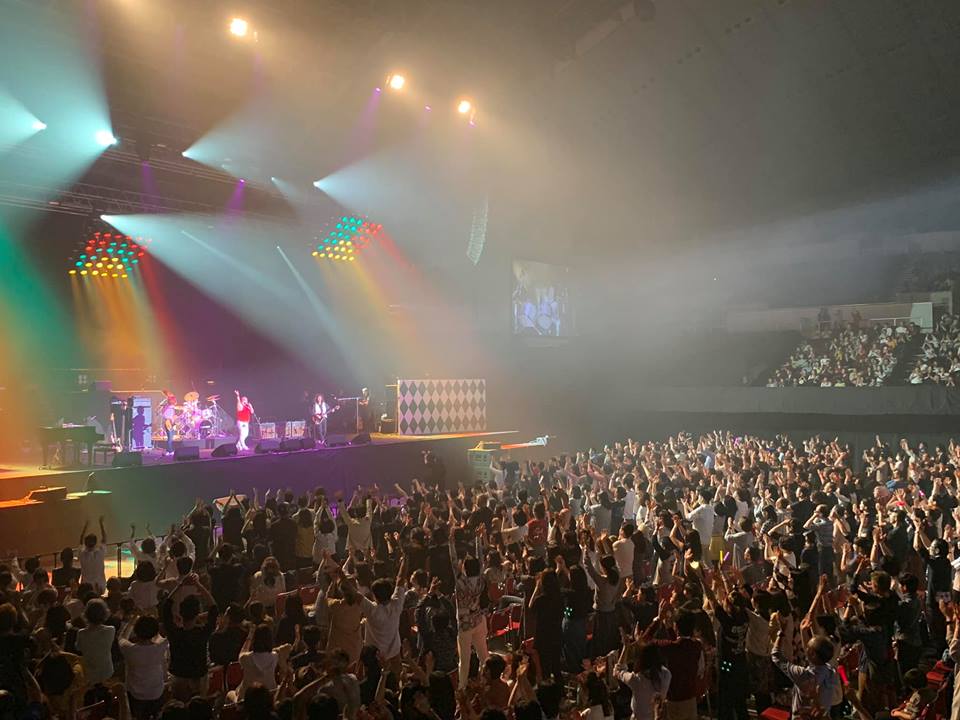 LEGEND_OF_ROCK's tweet photo. 3/8（土）9(日）
shake Presents  
輝ける1970's 〜 BRITISH ROCK 〜の2日間 
日比谷野音にて 開催！  

出演 
［DAY 2] 
原始神母
ゲスト：Queeness

木暮“shake“武彦率いる原始神母、Brian Mayから感謝状を貰ったフレディ・エトウ率いるQuenness がゲスト出演

詳細はこちら
https://t.co/v3oyYFfME0 https://t.co/hNcU3VUrrl