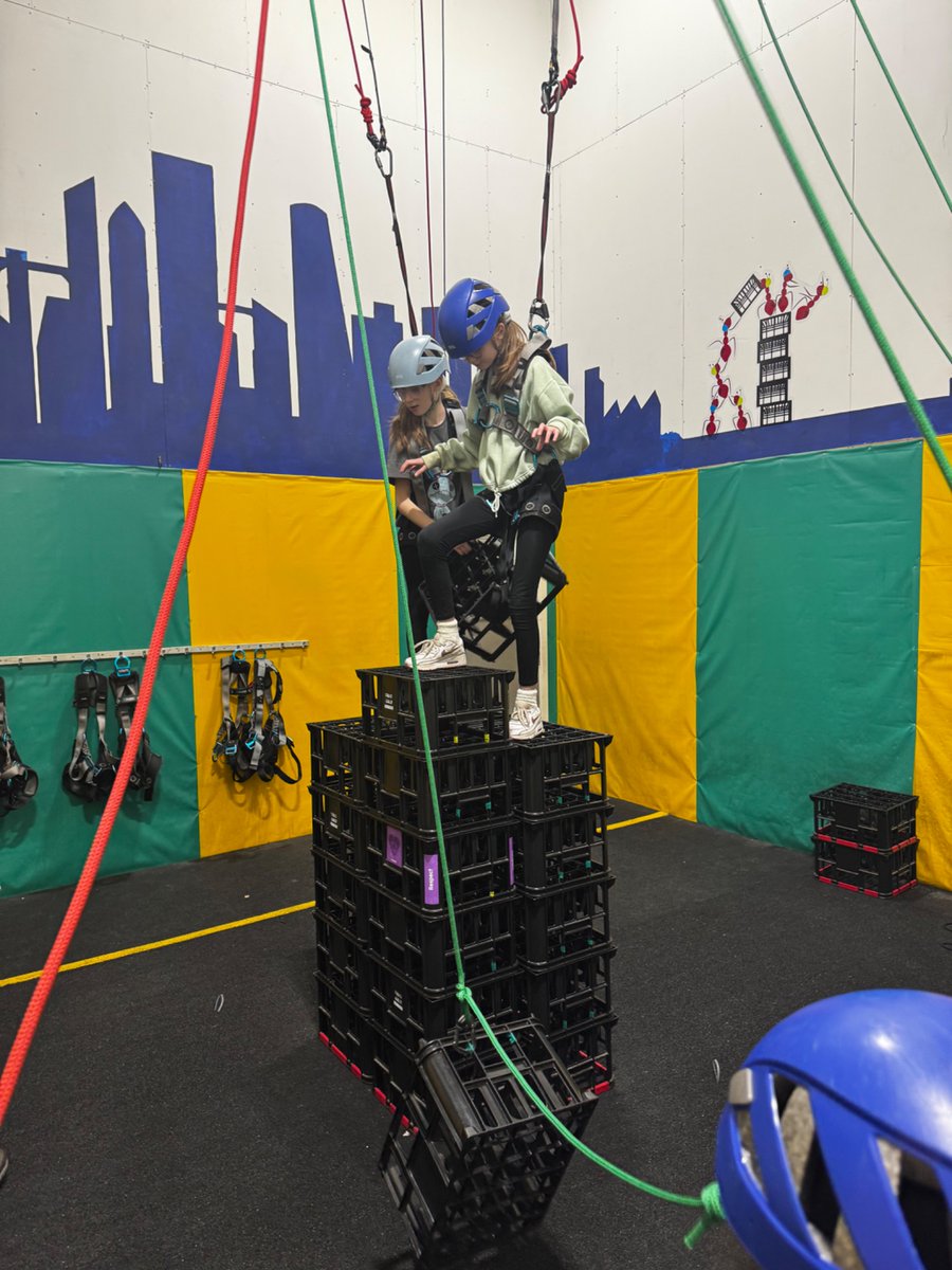 Alt Academy tweet media