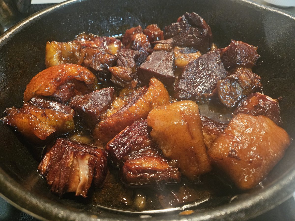 ma_ster_kn's tweet photo. 谷やんさんを真似て作った
初めての豚の角煮！
見た目上手く出来ているか不安(^^;
けどうまい！！ https://t.co/XSEARmVNjt