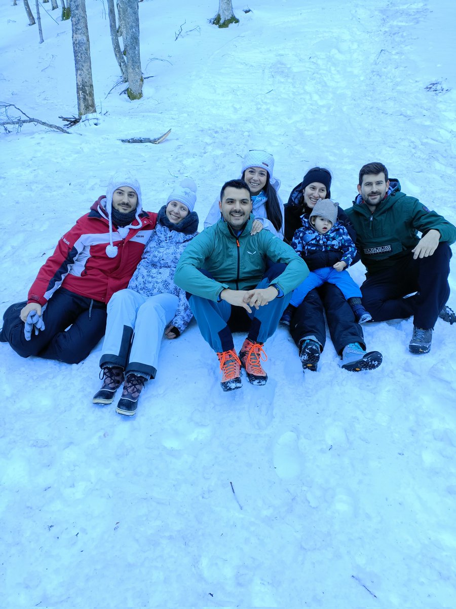 CateCasta tweet picture
