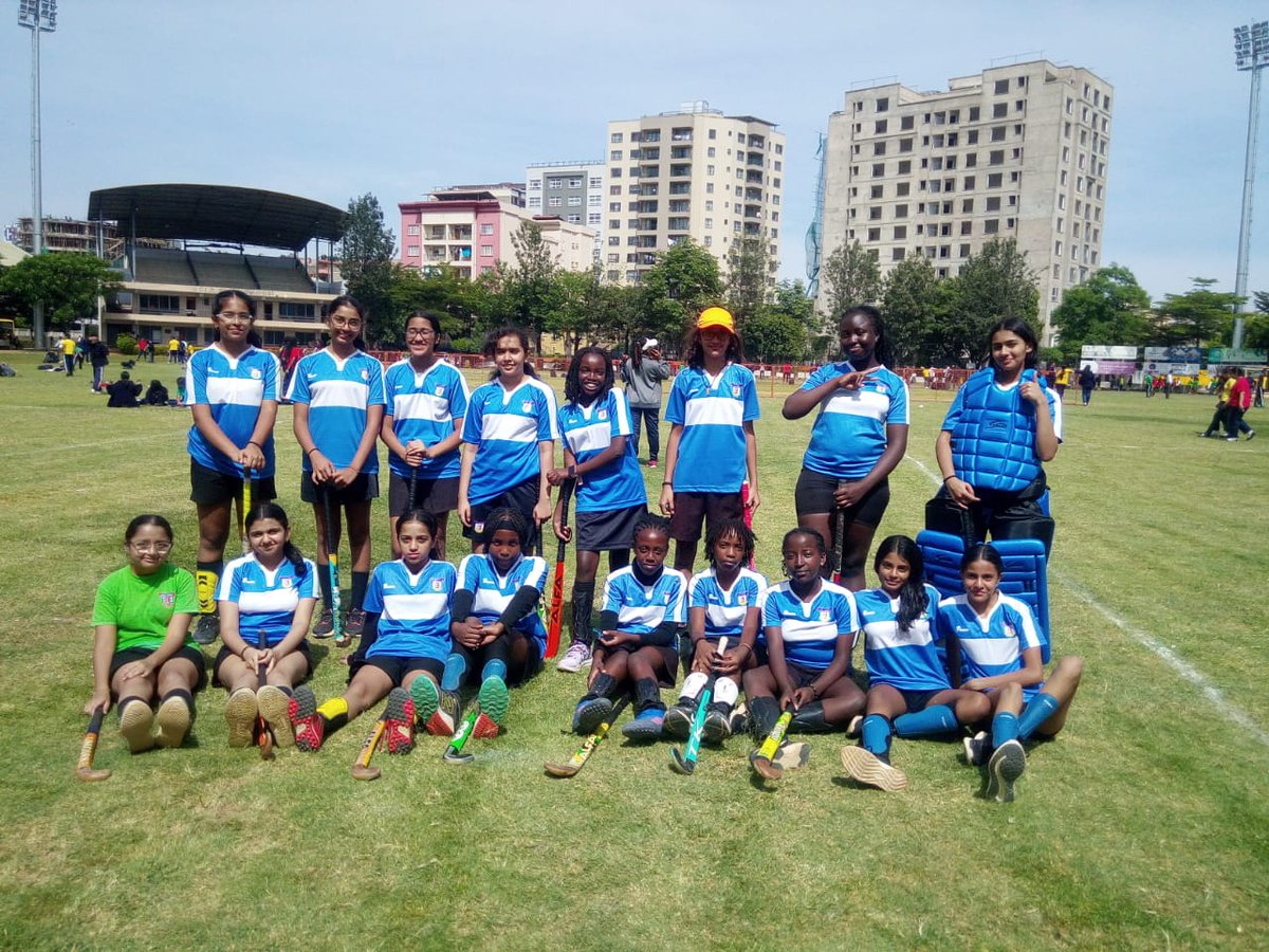 JUNIOR HIGH - SPORTS CORNER

Join us in applauding our under-13 girls hockey team on their 2-goal win over Samaj School. On the other side, our under-13 boys hockey team edged out Samaj School 3-1.

#oshwalacademynairobi #sportscorner #hockeyunder13girls #under13BoysHockey