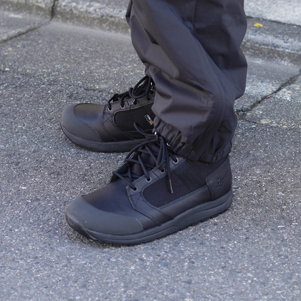 arknets_info's tweet image. ＼話題のコラボアイテム／
【PICK UP】N.HOOLYWOOD × Danner

人間工学に基づいて設計されたデザインが、アクティブな動きをサポート。

アッパー部分とトゥ部分で異なる素材を使用。デザインの細部までこだわった魅力的な一足。

🔗arknets.link/3PyuZT9

 #Nハリ #Danner #ダナー #arknets