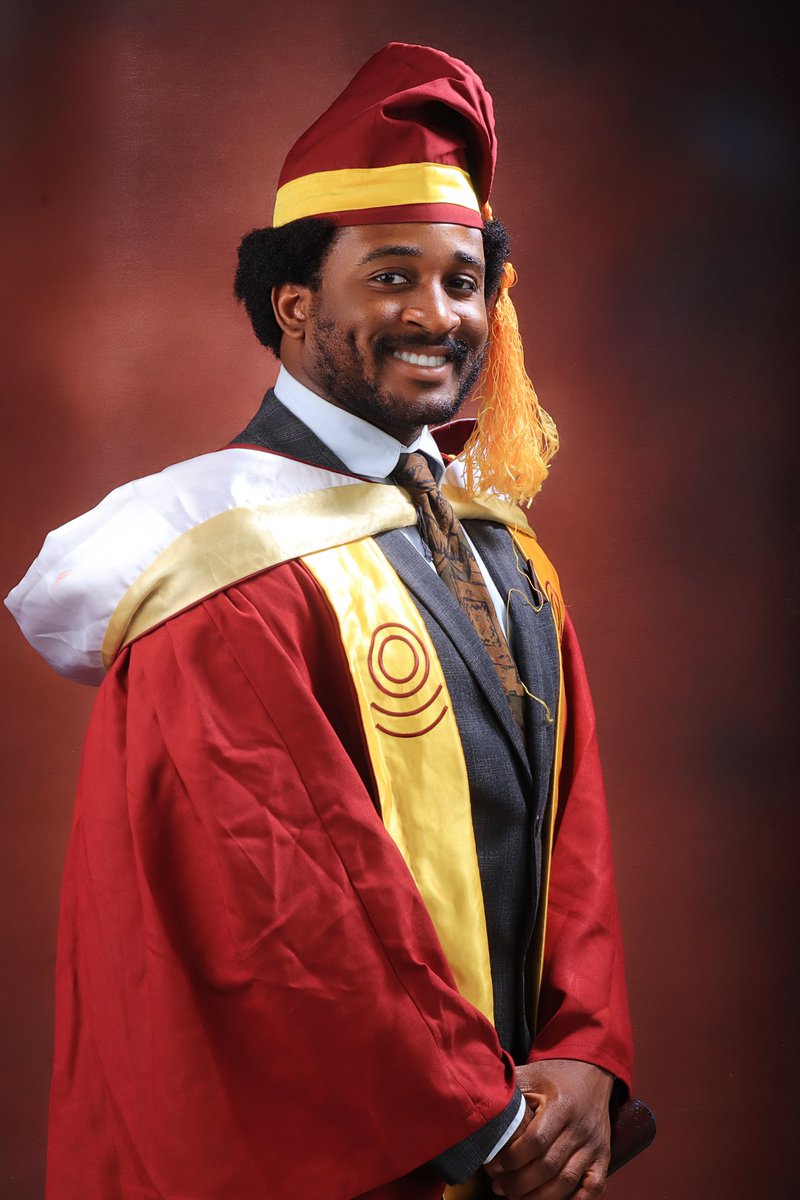 vales_o's tweet image. B.Sc Electrical and Electronics Engineering but I would not be working with NEPA.