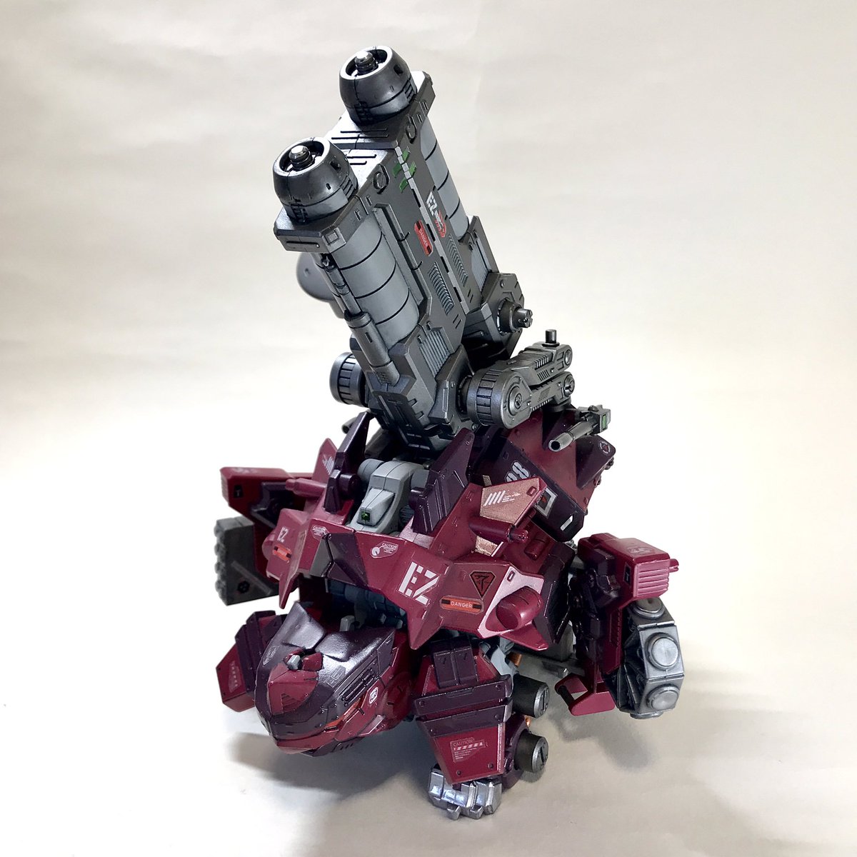 RyogaZone's tweet photo. 【ゾイド改造】
BAZOOTLE PATRIOT
バズートル パトリオット
[Side of Empire]
Type : Alligator Snapping Turtle(ワニガメ種)
1/ 35 Scale
Completed date : Jan2025

#ZOIDS #ゾイド 
#ZoidsWildZero 
#ゾイドワイルドZERO
#ゾイド改造 #改造ゾイド
#Bazootle #バズートル
#TakaraTomy https://t.co/akvxBtbLNq