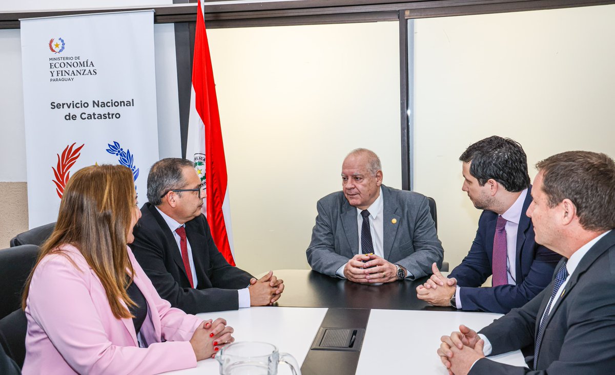 Ministerio de Economía y Finanzas - Paraguay tweet media