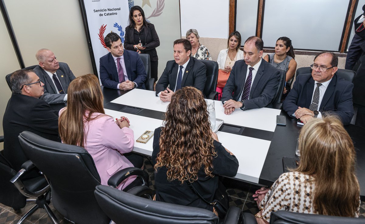 Ministerio de Economía y Finanzas - Paraguay tweet media