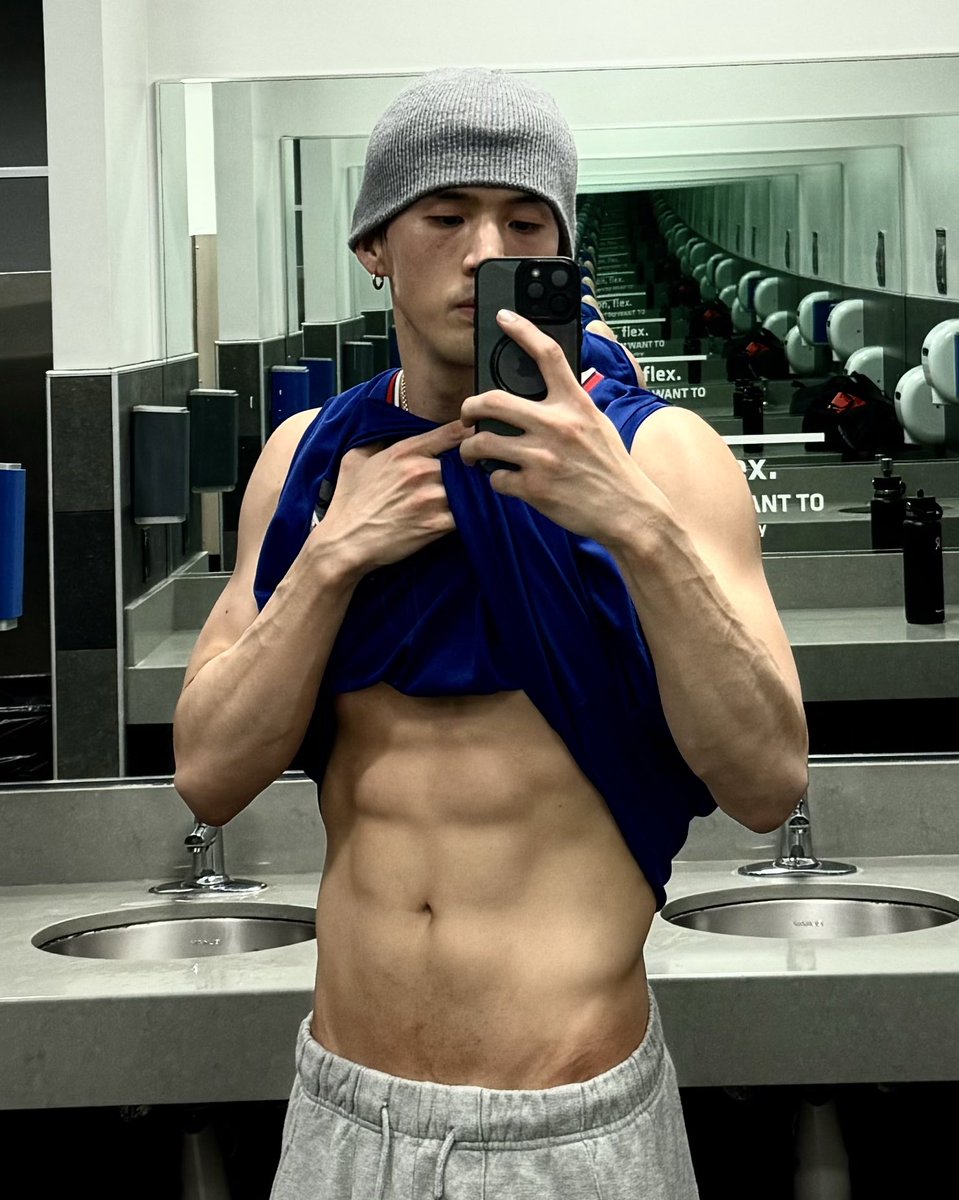 Chile->Sao Paolo->Bogota-> Mexico City -> Puerto Rico

Come party with KARD