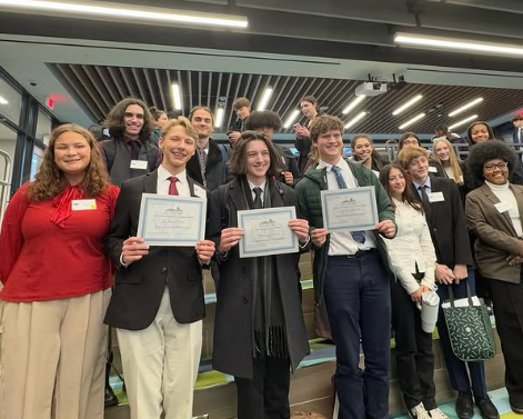 Royal Oak Model UN tweet media