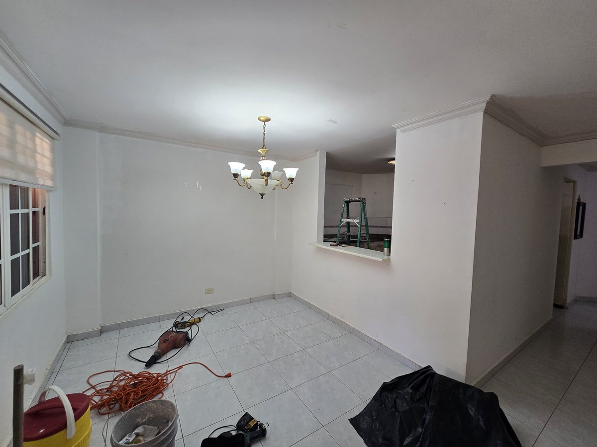 GrecosAE's tweet photo. Inicio de Cocina 🥰

#panama #grecos #cocina #remodelacion #renovation #kitchen https://t.co/aridlJjMQk