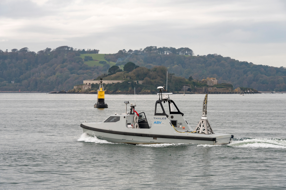 JAutoSinica's tweet image. The latest #IEEECAA #JournalofAutomaticaSinica research study achieves multi--unmanned surface vehicle formation #CollisionAvoidance using #DeepReinforcementLearning and #InternationalRegulations for preventing collisions at #Sea: ow.ly/yQzr50UAWH0