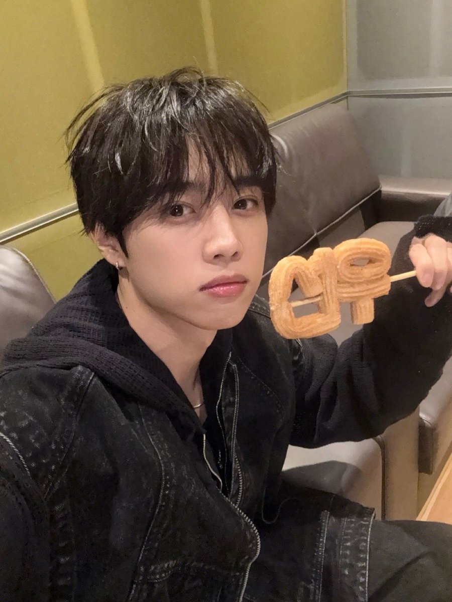 더보이즈 (THE BOYZ) tweet media