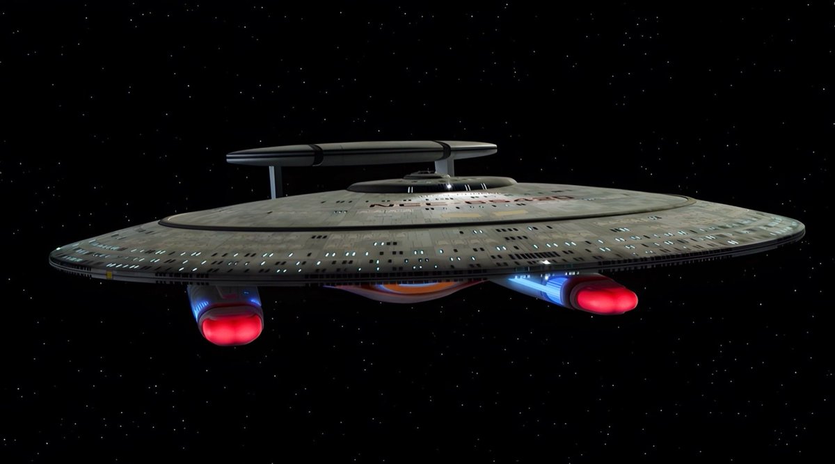 startrek_ships's tweet photo. #NebulaClass with the sensor equipment pod. https://t.co/s2Ag7L9mjX