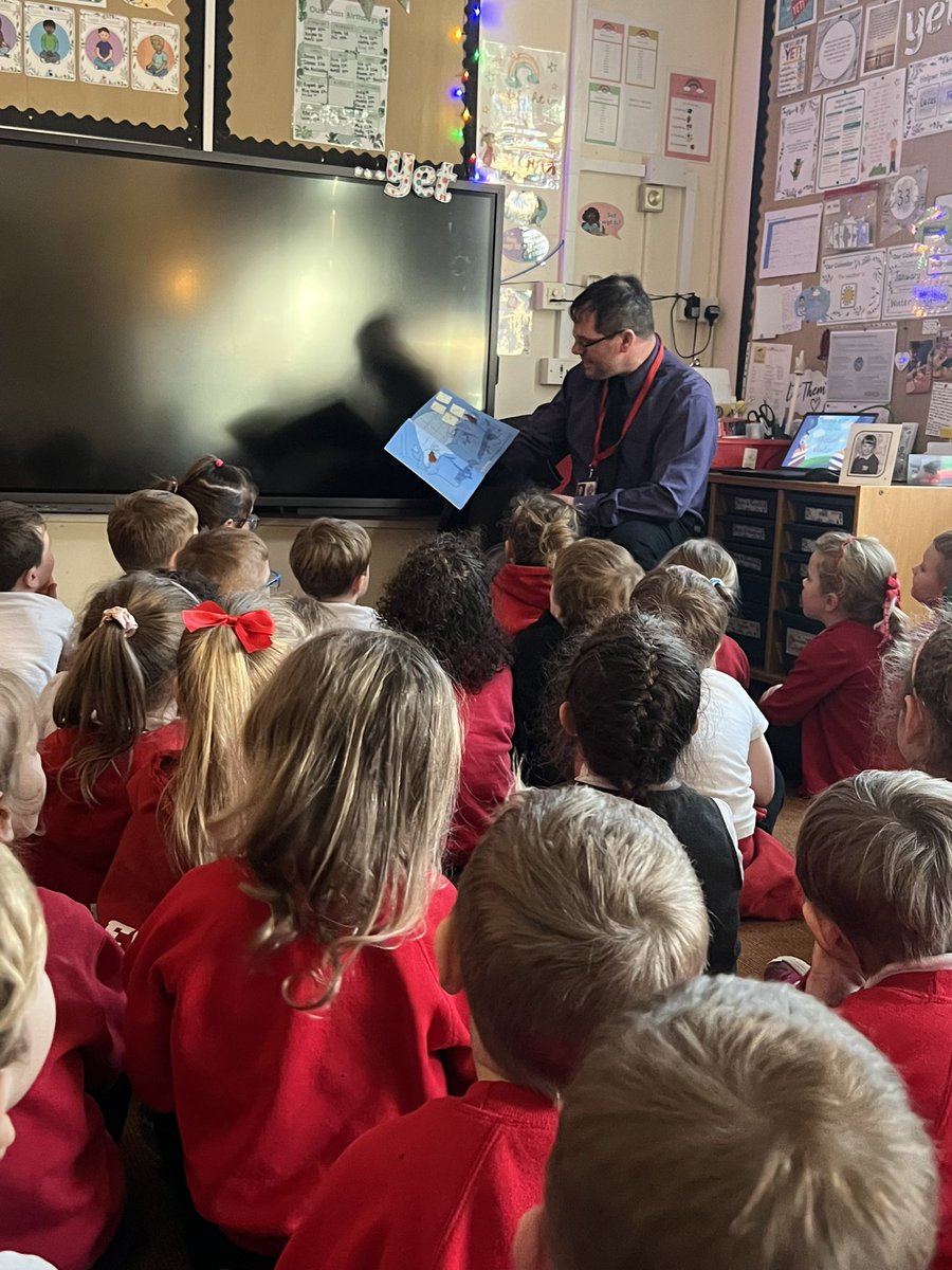 Today the Reception children were lucky enough to have Mr Thomas, Headteacher from <a href="/YsgolFrongoch/">Ysgol Frongoch</a> , come to read them a story as part of their Tell Me a story topic to develop confidence within our learners. 

Diolch Mr Thomas, come again soon! <a href="/YsgolFrongoch/">Ysgol Frongoch</a> #collaboration