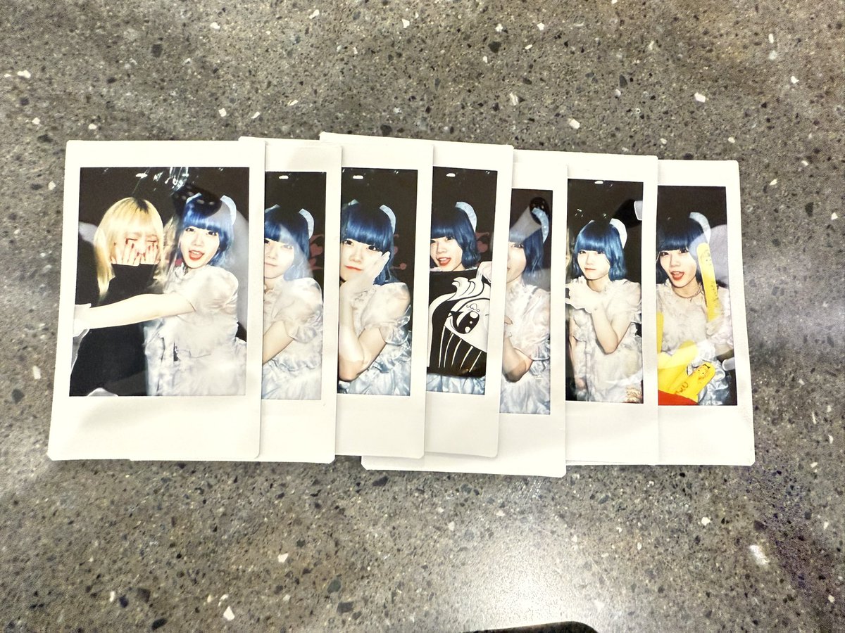 riko_chego's tweet photo. haruka Birthday LIVE💙

今年もお誕生日おめでとうできて良かった😻✨
来年もぜったいのやくそく♪♪

チェキまとめ今回こそやる

 #はるかとｽｼﾀｲﾑ
 #chegoSAIKO https://t.co/L7KGHhnn2T