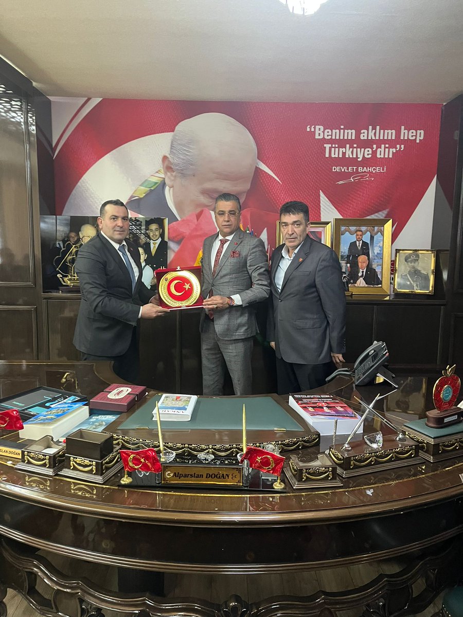 Bugün  <a href="/TmsyGaziler/">T.M.S.Y GAZİ SAYILMAYANLAR</a> başkanımız  <a href="/ErtugrlGaziTmsy/">ERTUĞRUL GAZİ DEMİR</a> ve Yönetim Kurulu üyelerimiz <a href="/aydem057/">Aytekin Demirel</a> ve
<a href="/mustafaulu60332/">T.M.S.Y. mustafa uludogan</a> ve <a href="/TMSYbilgekoc06/">TMSY bilge0606</a> birlikte <a href="/MhpAnkara06/">MHP Ankara İl Başkanlığı</a> 'da İl Baskanı  Sayın <a href="/AlpDoganMHP/">Alparslan Doğan Ankara</a> ziyaret edilmişir.
Sayın <a href="/AlpDoganMHP/">Alparslan Doğan Ankara</a> ile <a href="/TmsyGaziler/">T.M.S.Y GAZİ SAYILMAYANLAR</a> vatan evlatlarının gazilik haklarını