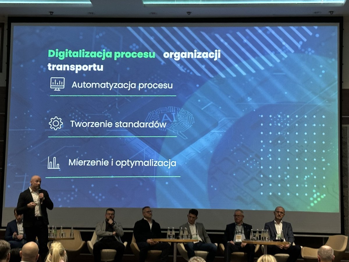 Start today of the Gdańsk Grain Exchange in Zakopane 2025 #GdańskaGiełdaZboża  very interesting presentation about #Digitalization in the #logistics sector. #Cyfryzacja #Digitalizacja #Transport #TSL #Logistyka #Automatyzacja #Technologia <a href="/waybillercom/">Waybiller</a>