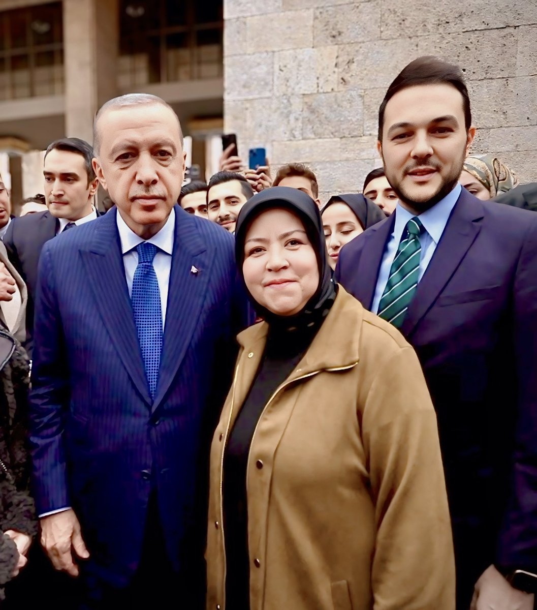 Meclis Grup Toplantısı sonrası...

Rabbim ömrüne bereket versin Reis'im...
<a href="/RTErdogan/">Recep Tayyip Erdoğan</a>