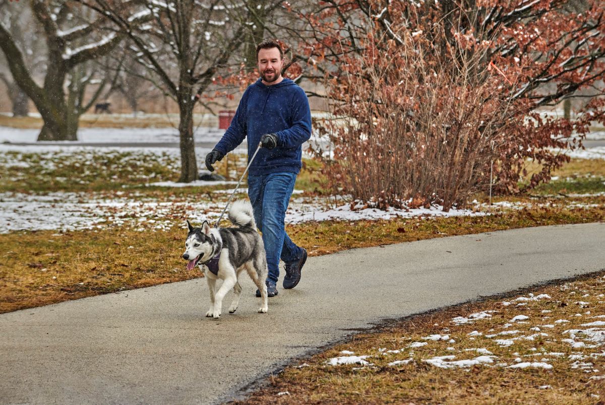 Bring your pup for a winter outing at the Arboretum this Saturday, Jan. 18, during Dog Admission Day! Note: This date has changed from Sunday, Jan. 19, due to the low temperatures forecasted for Sunday. Venture the trails with your canine companions to enjoy scenic landscapes.