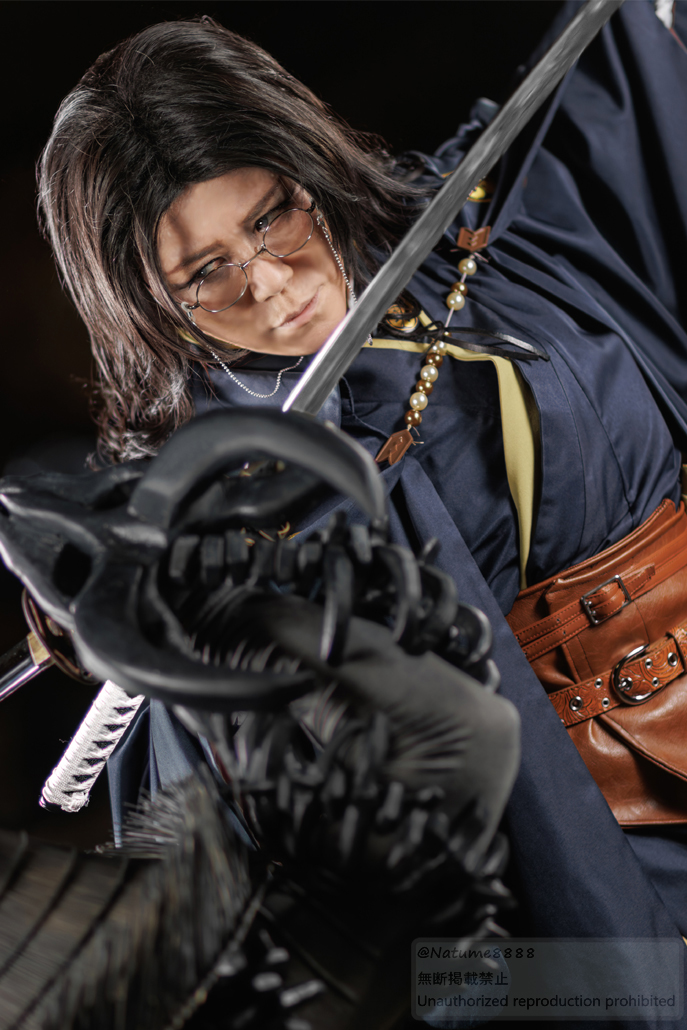 【コス写注意】 刀剣乱舞/№166南海太郎朝尊
一日遅れてしまいましたが、
刀剣乱舞十周年おめでとうございます。

知らない世界を知るきっかけを貰いました。
これからもコンテンツが皆に愛されますように。
 #刀剣乱舞十周年