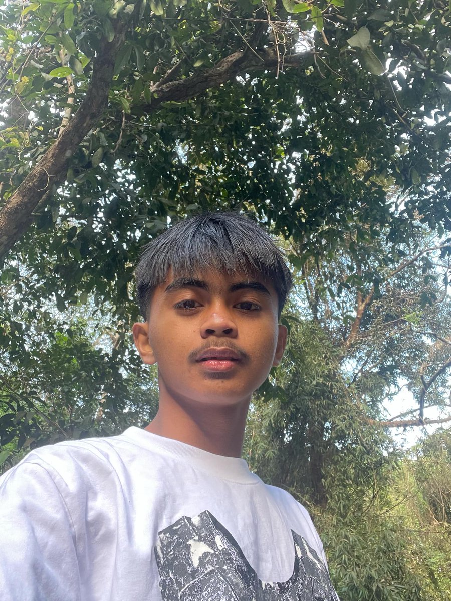 Tingkuss tweet media