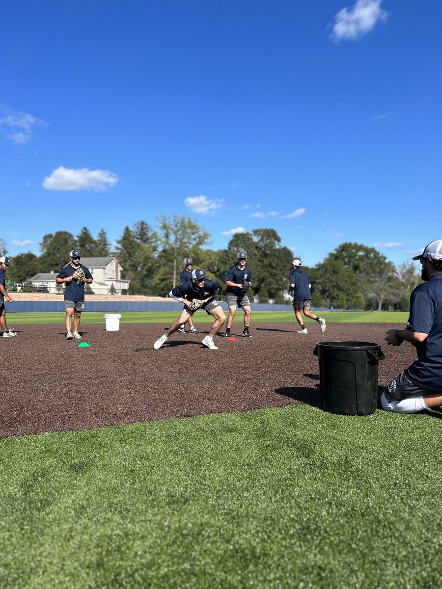 CoachRomo24's tweet photo. Spots left for the @Cent_Baseball Summer Team camp June 28-30. Showcase, games and colleges recruiting.

DM if interested! https://t.co/S5BNSAV5qV