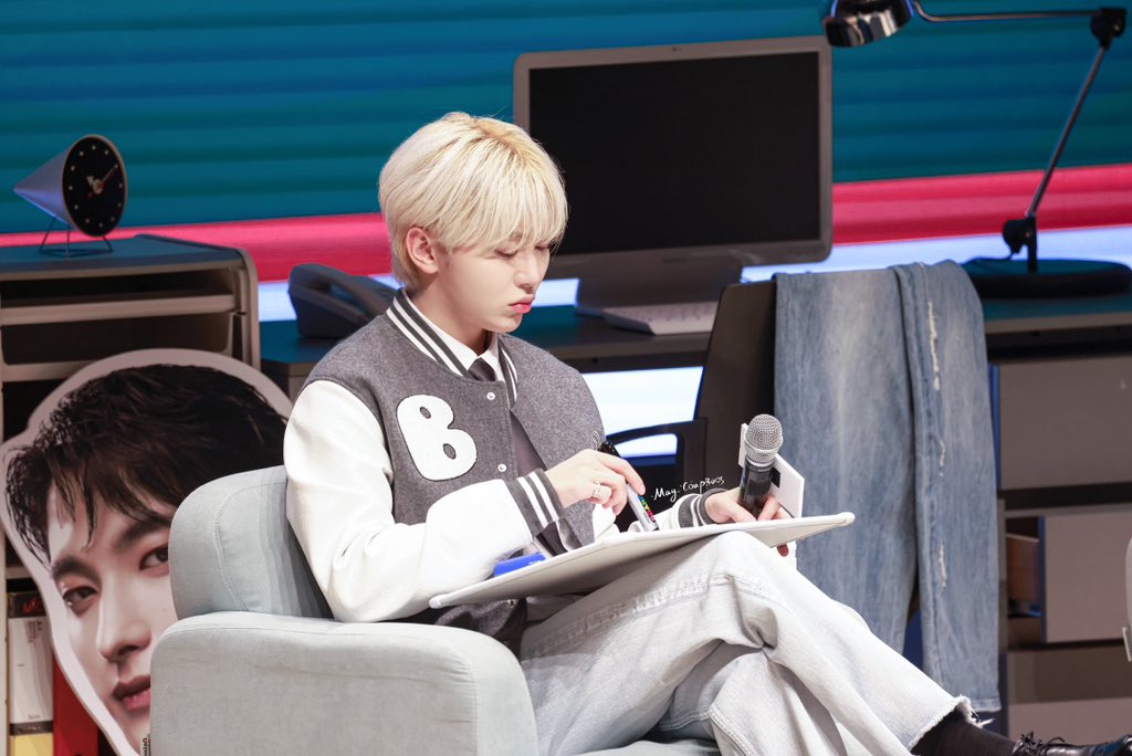 May_may_08116's tweet photo. HAPPY YEOBOO SEUNGKWAN DAY 

🫶🏻🎂🍊

#승관이에게_모두가_동그란_사랑을
#YeoBOOseyoDay 
#부승관  #승관
#SEUNGKWAN #スングァン
#세븐틴 #SEVENTEEN
@pledis_17 https://t.co/J3PVhVZwAh