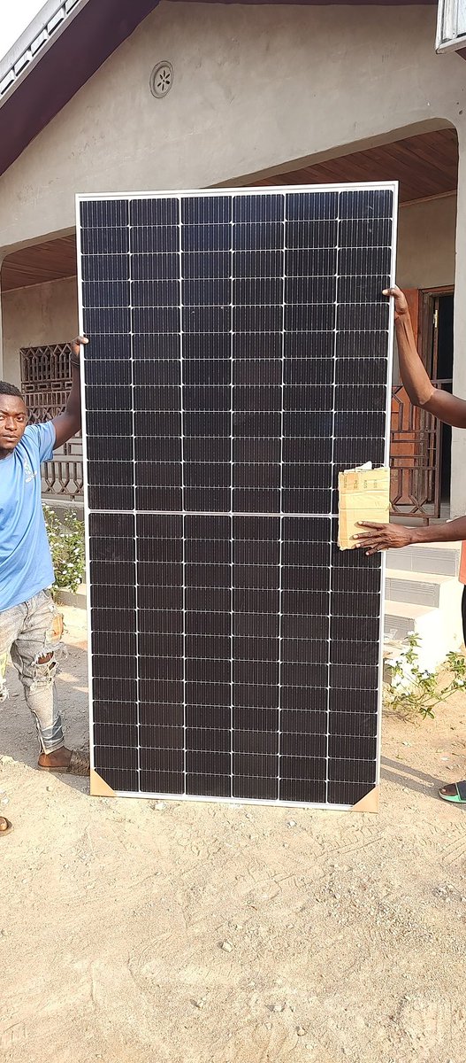 Resistant_27's tweet photo. Les panneaux solaires #Canadian_Solar sont disponibles.

Puissance : 555Wc
Efficacité : 21,5%
Tension nominale : 41,9V
Tolérance : +ou- 10W
Nombre de cellules : 144
Très robuste 🛡️
Garantie : 5 ans

Disponible à Douala et Yaoundé 

Rt apprécié 🙏 https://t.co/3rcbs3bZmI