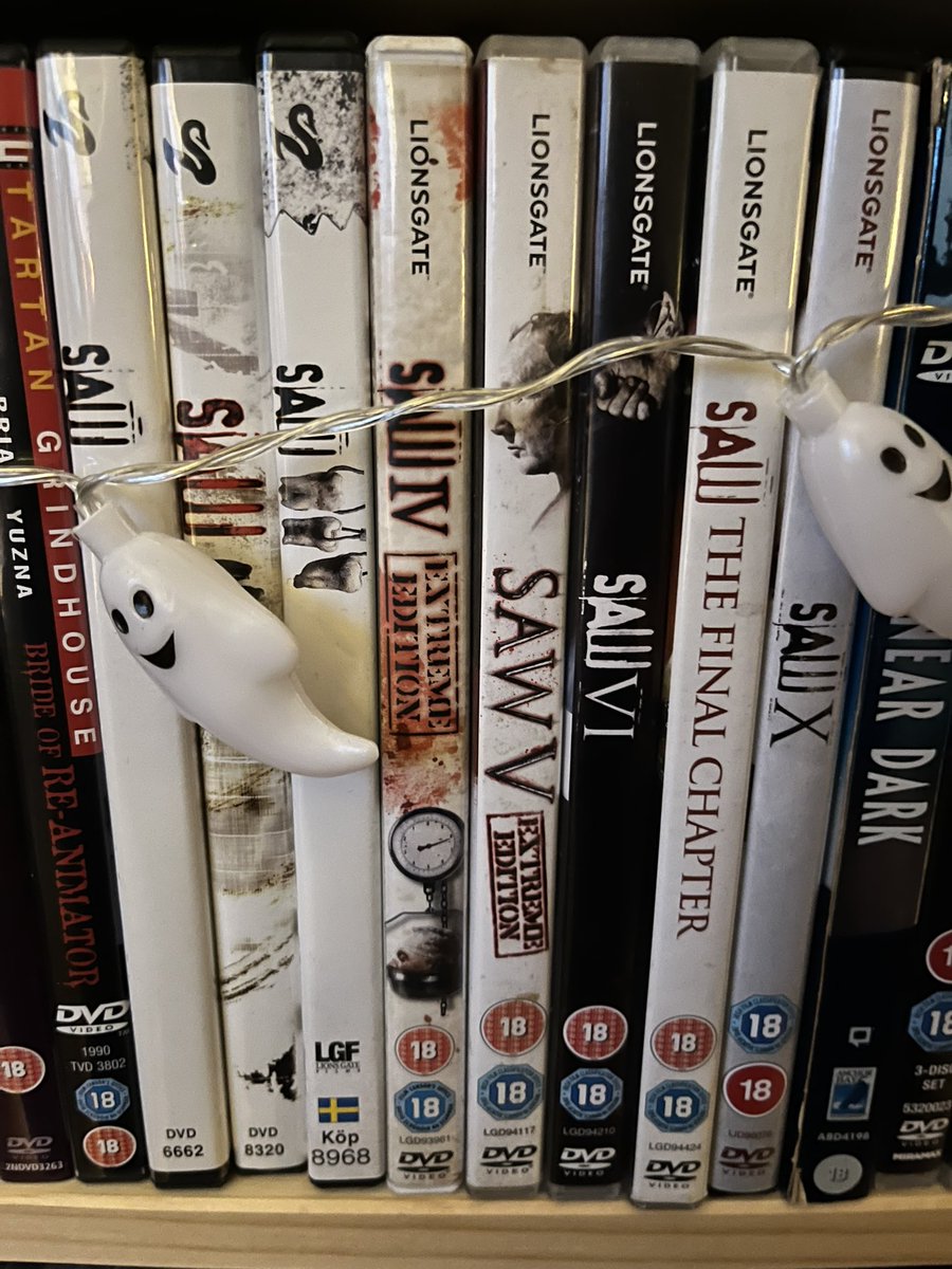zeromchanism's tweet photo. got saw 5 today so finally i have all of them! https://t.co/XXsIxlcnBn