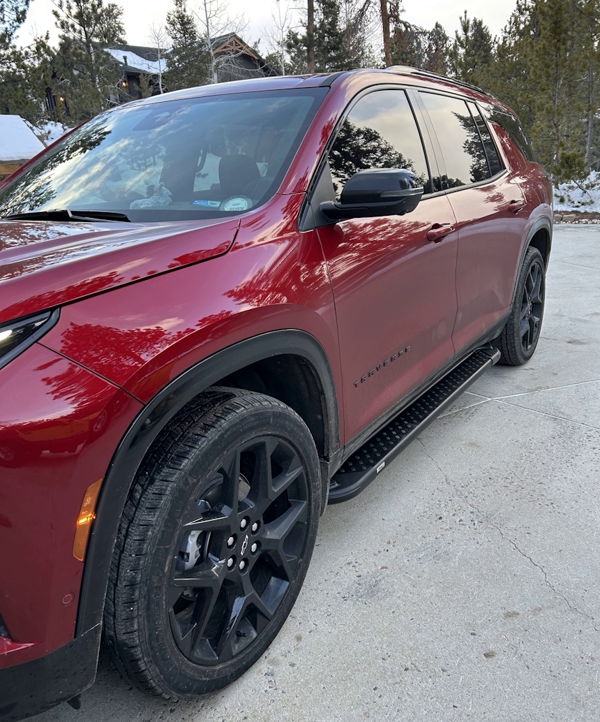 RomikUSA's tweet image. 2025 Chevrolet Traverse with RAL-B running boards. Visit Romik.com for more options. find your style with Romik. #Chevysuv #Chevytraverse #Chevrolettraverse  #firsttomarket #SUVleader.