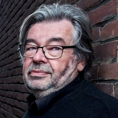 WimdenOudsten's tweet photo. Maarten van Rossem is een halve gare testosteron-loze verwarde bejaarde die Elon Musk verwijt democratische processen te beïnvloeden.
Maar ik heb hem NOOIT gehoord over Soros, Klaus Schwab of Bill Gates! https://t.co/0S3KsRU3X5